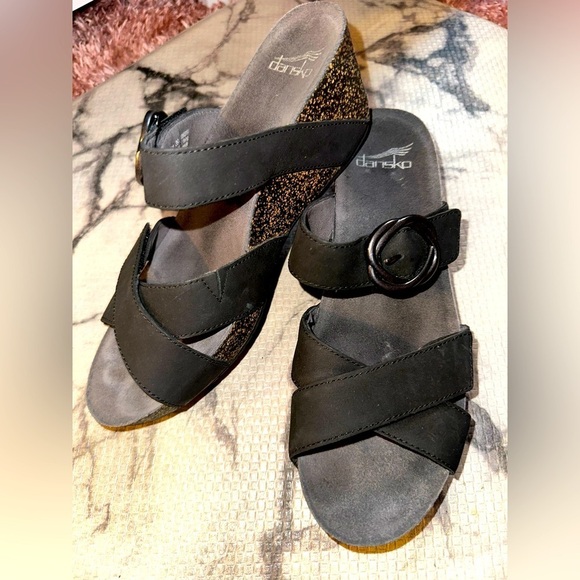 Dansko Black Women's Sandals 39 comfort shoe - Picture 1 of 10